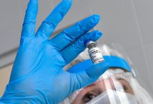 Photo of Власти рассказали, когда появится порошковая форма вакцины «Спутник V»