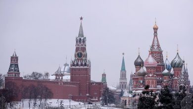 Photo of В Кремле рассказали, кто в приоритете получает российскую вакцину