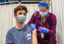 Photo of США намерны в понедельник полностью одобрить вакцину Pfizer против Covid-19