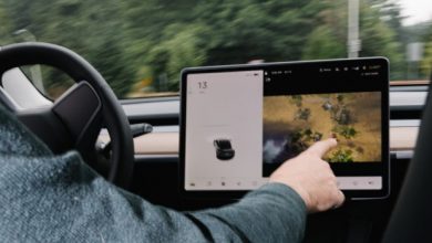 Photo of Теперь водители Tesla могут играть в видеоигры даже при движении автомобиля