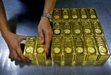 Photo of Золото дешевеет более чем на один процент на росте доходности госбондов США