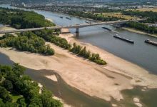 Photo of Историческая засуха осушает реки Европы и парализует судоходство