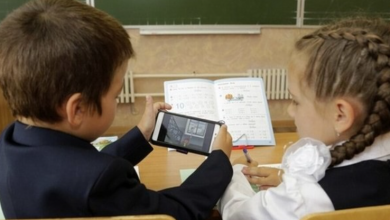 Photo of Президент России подписал закон, устанавливающий запрет на использование школьниками мобильных телефонов